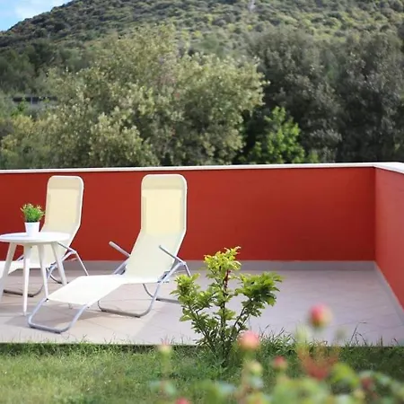 Paradise Apartment